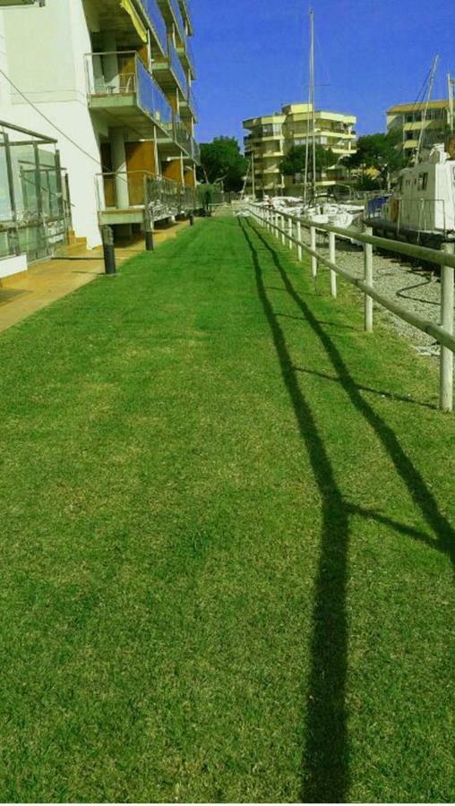 Apartamento Al Canal Roses Kültér fotó